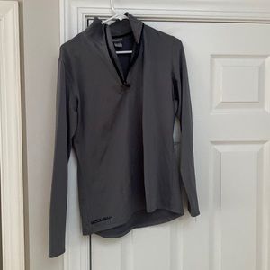 Women’s Boombah 1/4 zip, wicking material, medium weight. Size large.